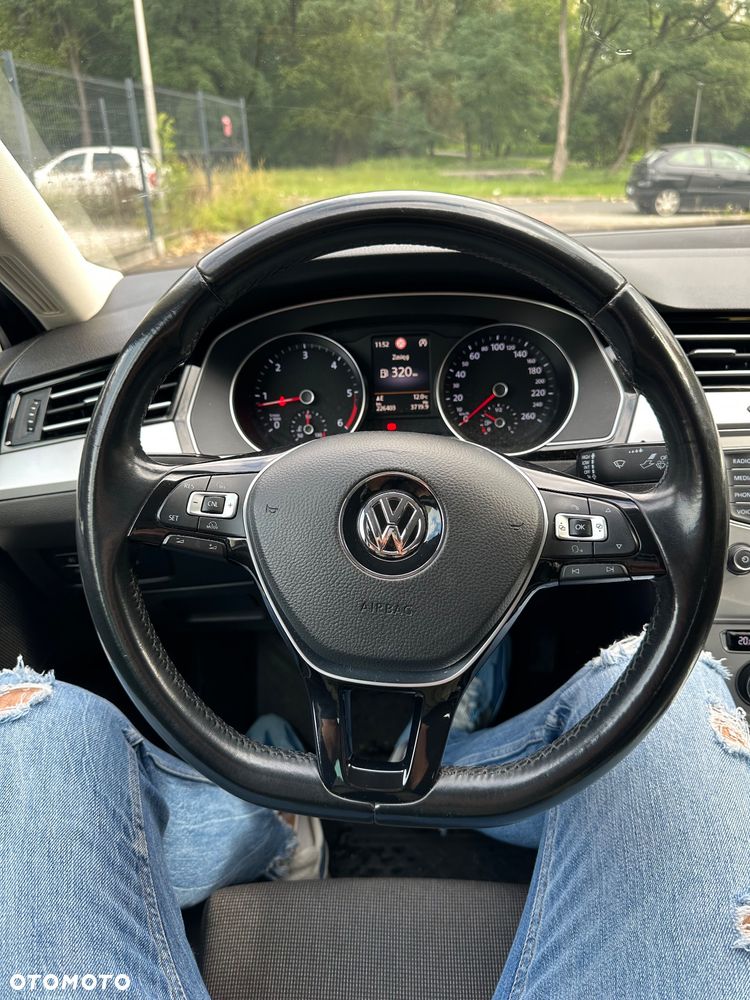 Volkswagen Passat 2.0 TDI BMT Comfortline - 6