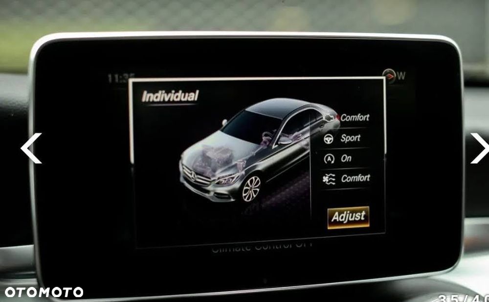 Mercedes-Benz Klasa C 300 4Matic 9G-TRONIC Avantgarde - 32