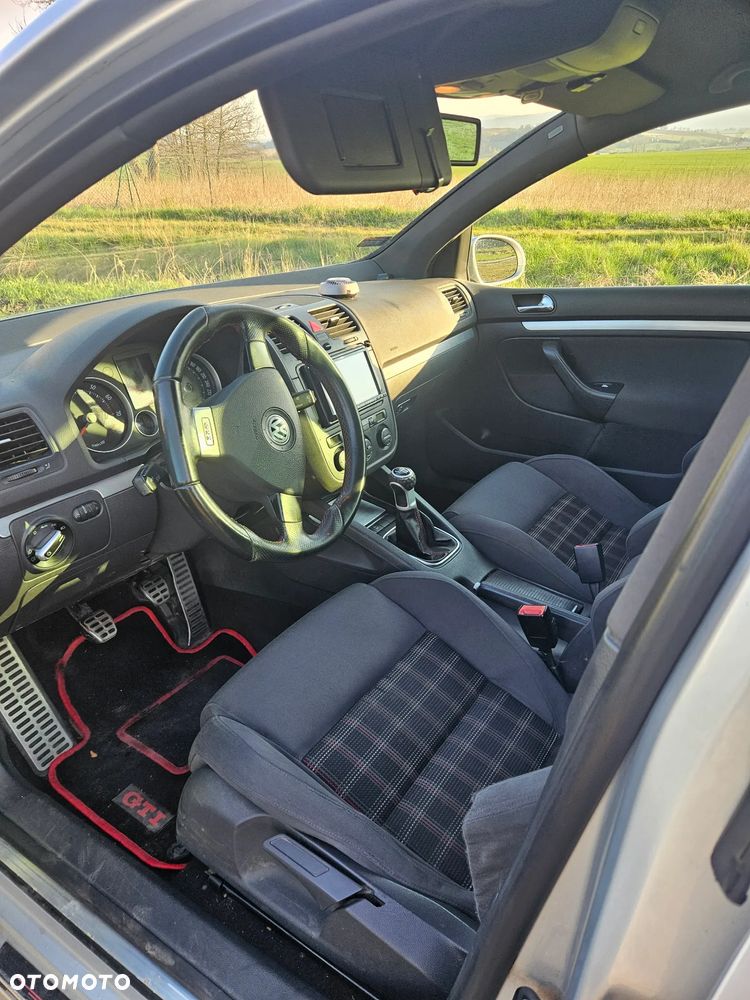 Volkswagen Golf 2.0 TSI GTI - 7