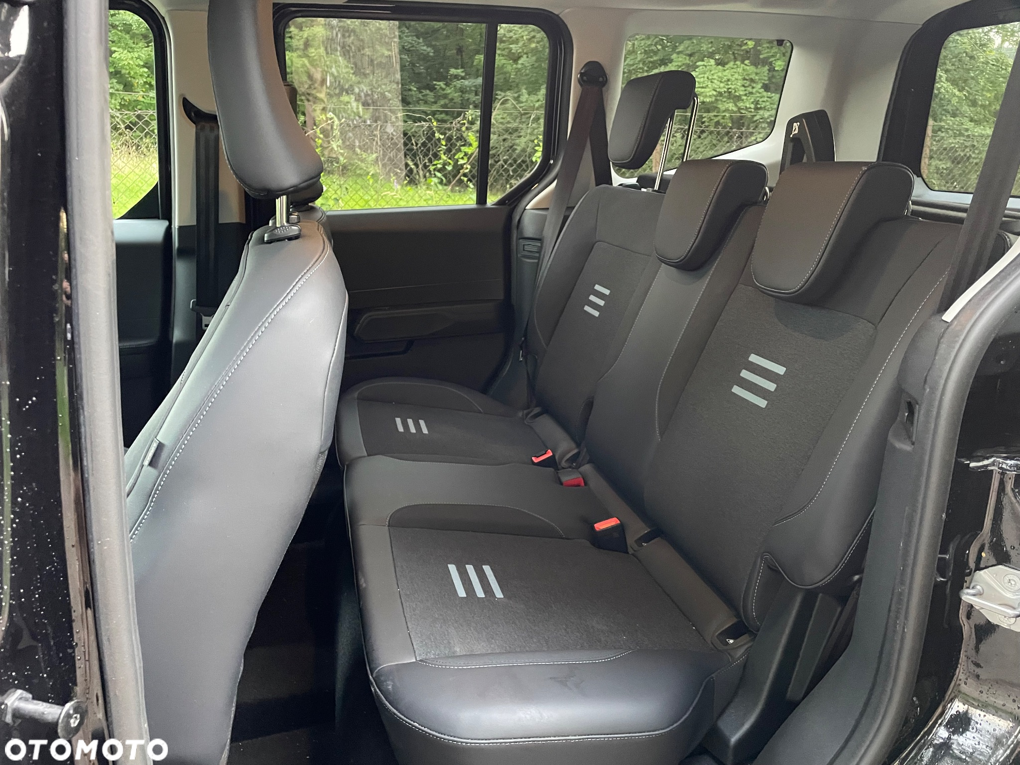Ford Tourneo Courier 1.0 EcoBoost ACTIVE - 6