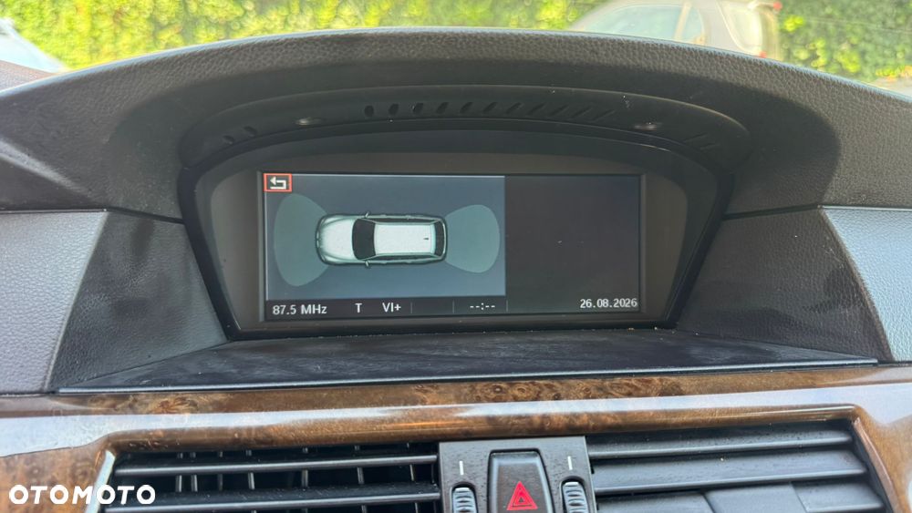 BMW Seria 5 530i - 5