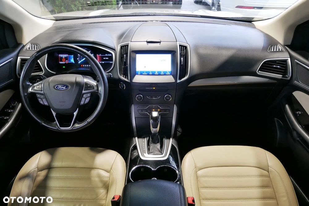 Ford Edge - 19