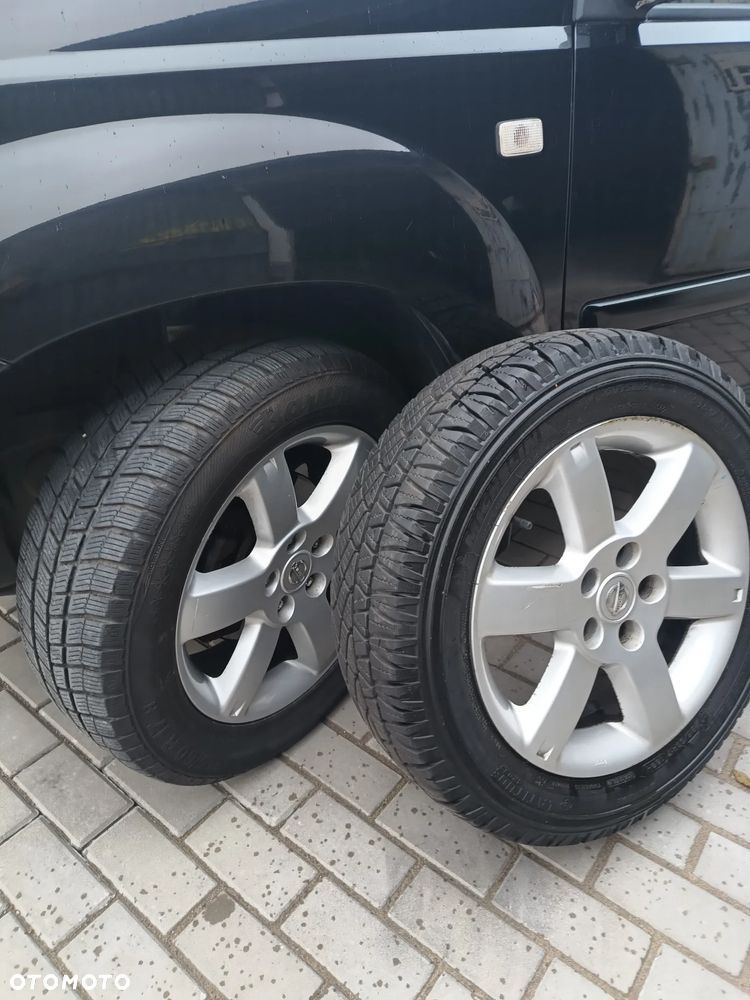 Nissan X-Trail ver-2-5-4x4-columbia - 37