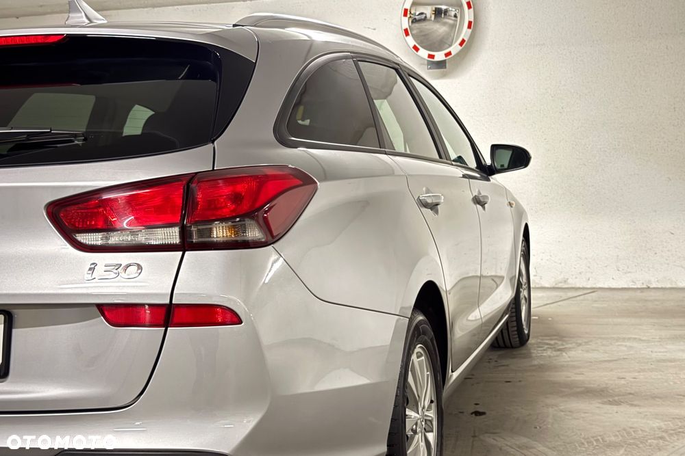 Hyundai i30 1.0 T-GDI Modern - 26