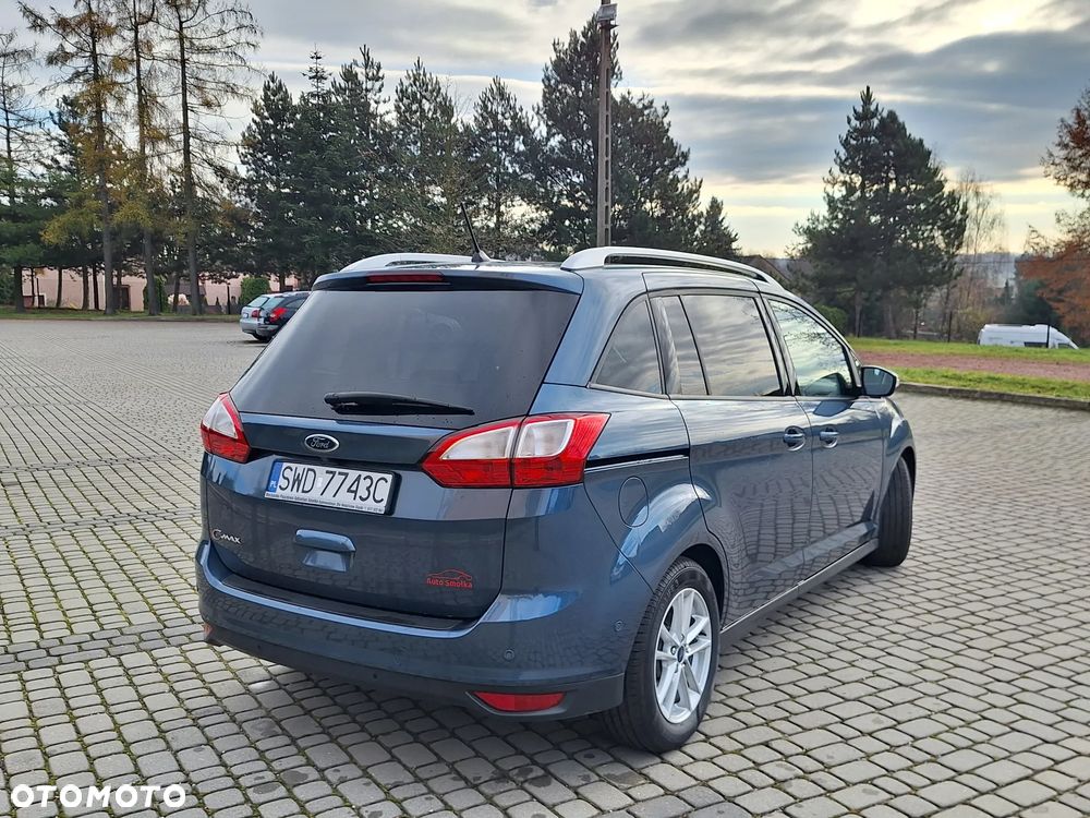 Ford Grand C-MAX - 5
