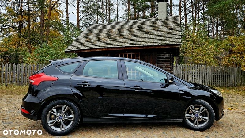 Ford Focus 1.6 Trend - 5