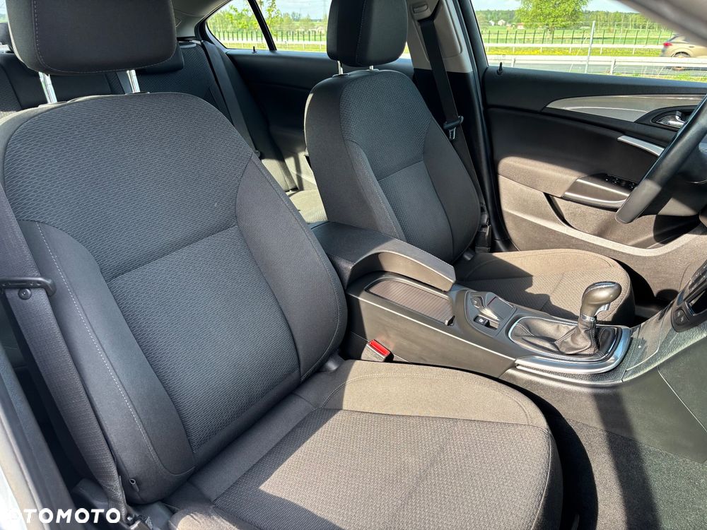 Opel Insignia 1.4 T Cosmo S&S - 20