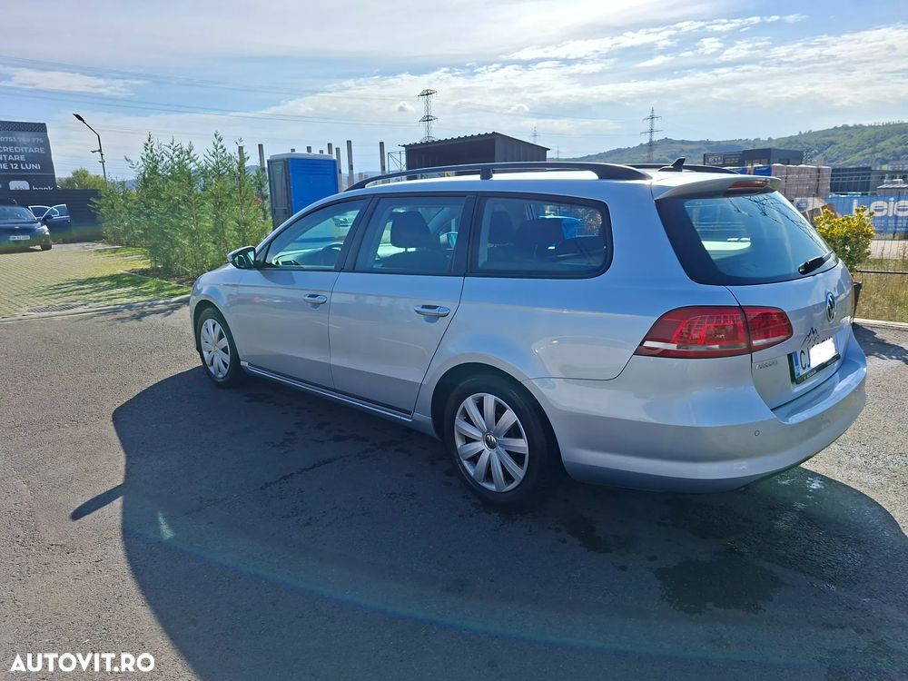 Volkswagen Passat 1.6 TDI BlueMotion Technology Trendline - 16