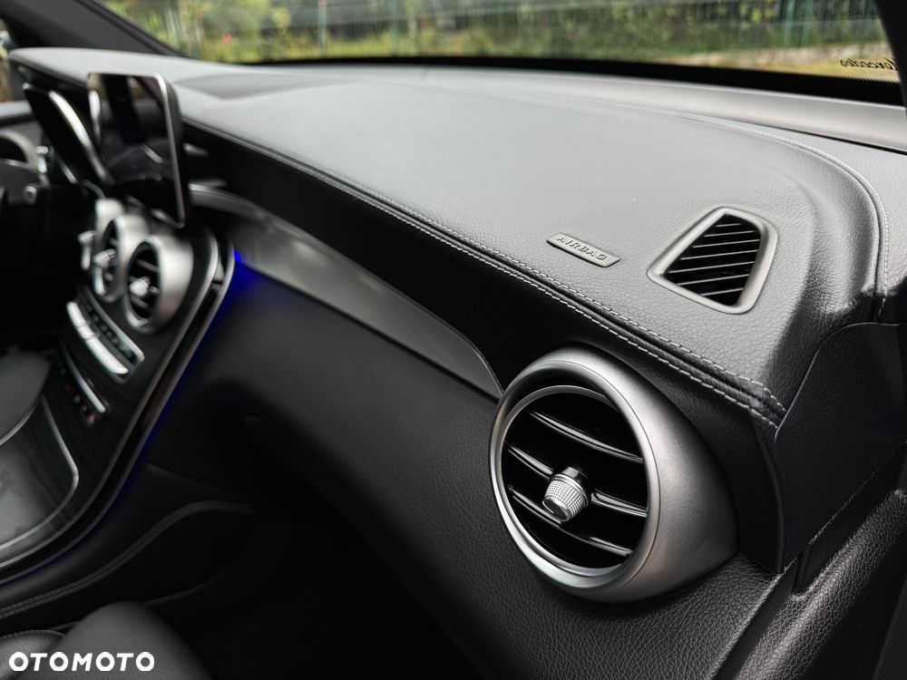 Mercedes-Benz GLC 200 d 4Matic 9G-TRONIC Exclusive - 30