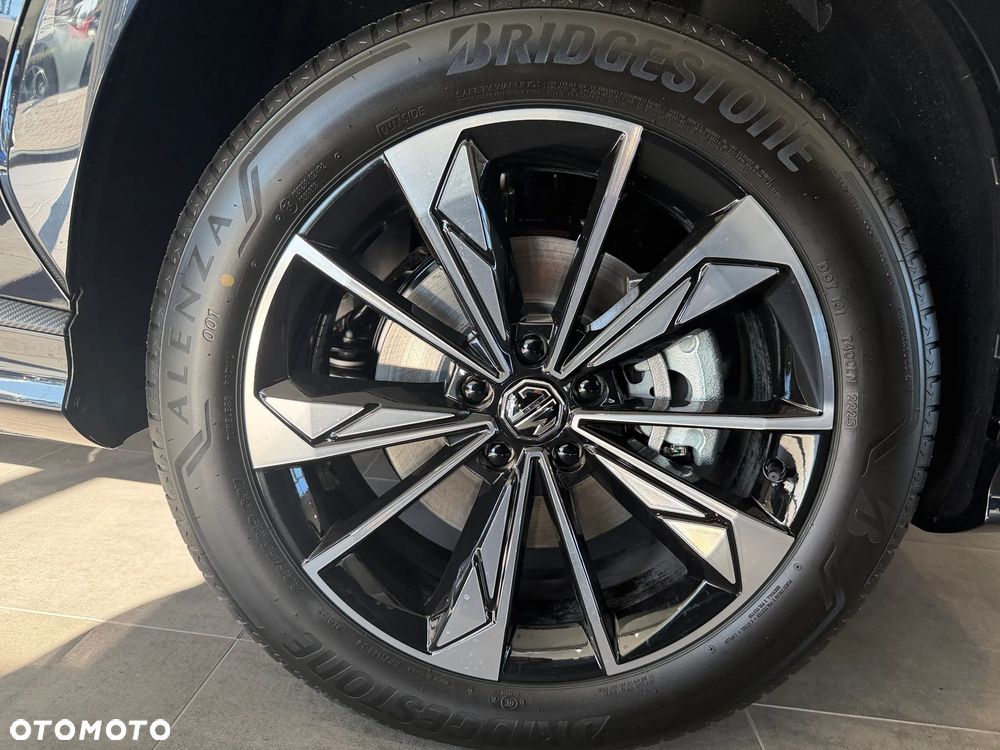 MG HS 1.5 T-GDI Exclusive DCT - 11