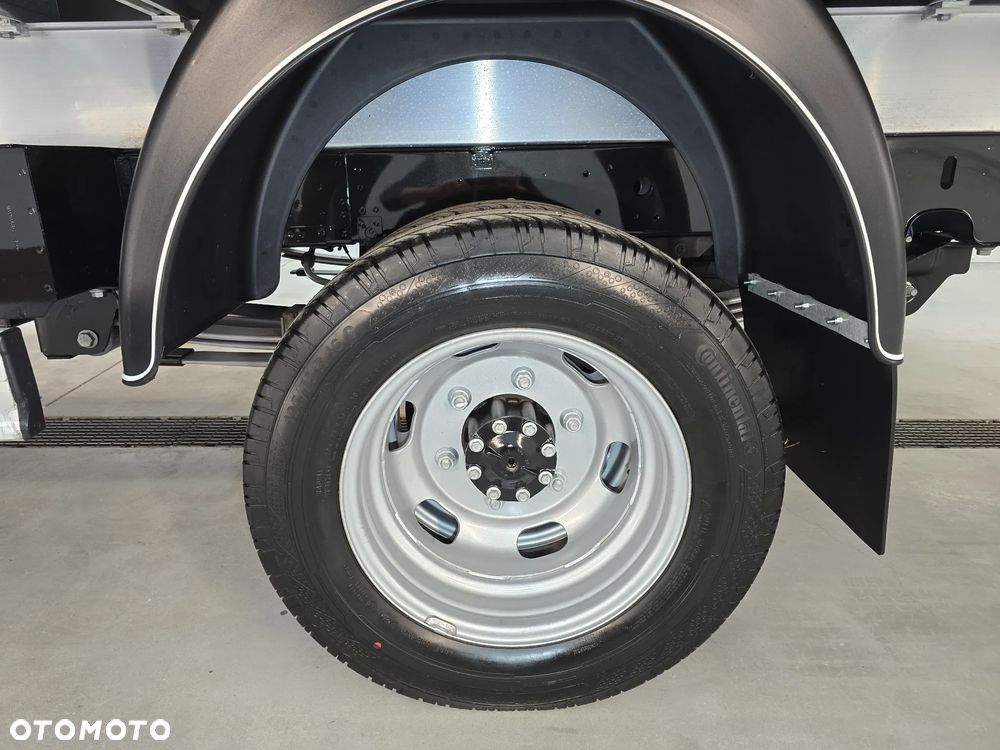 Renault MASTER 12 PALET Tylna OŚ BLIŻNIACZ L4 RWD - DBL Extra 2,3 DCI 165 KM MAXI Długość5,23cm Szerokośc2,45cm Wysokość2,38cm WZMOCNIONE TYLNE ZAWIESZENIE RESOR + PODUSZKI PNEŁMATYCZNE TEMPOMAT FOTEL KIEROWCY PNEŁMATYCZNY LEDY KABINA SYPIALNIANA XL NA GWARANCJA 40 Tyś km STAN JAK NOWY - 21