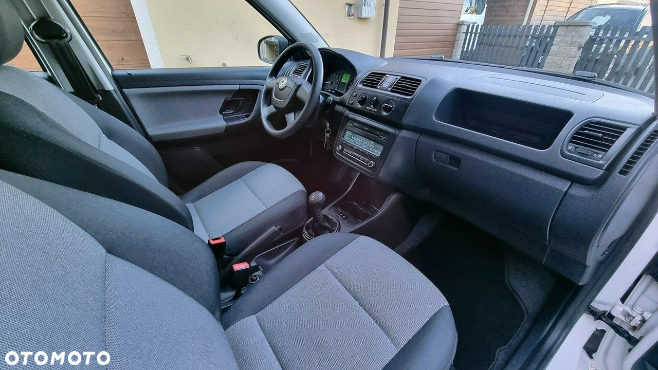 Skoda Fabia - 12