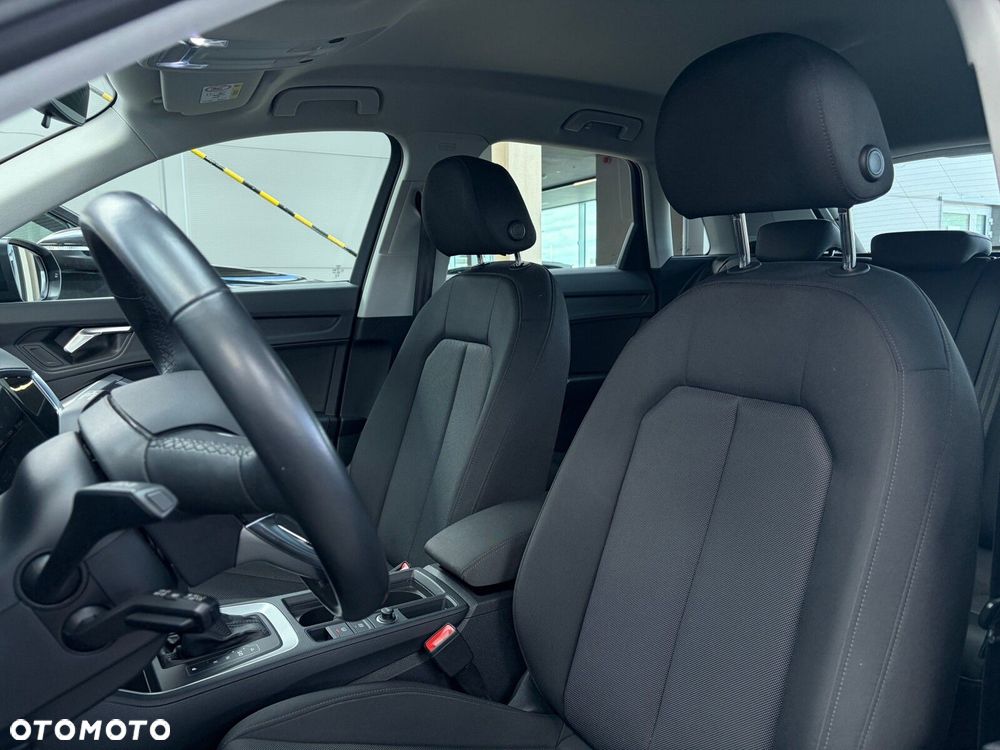 Audi Q3 - 12