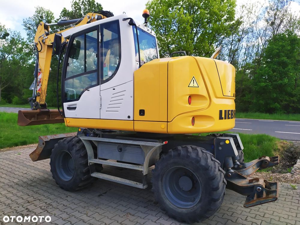 Liebherr A 910 Compact Litronic - 11