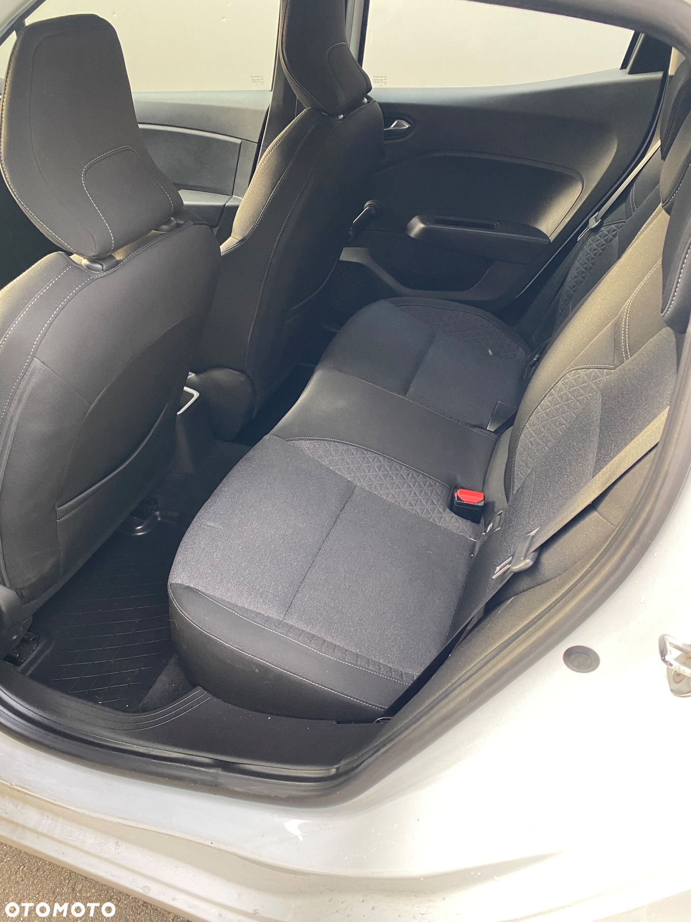 Renault Clio 1.0 TCe Zen - 11