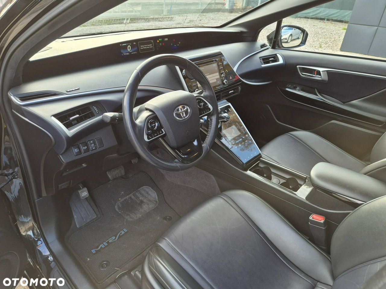 Toyota Mirai - 10