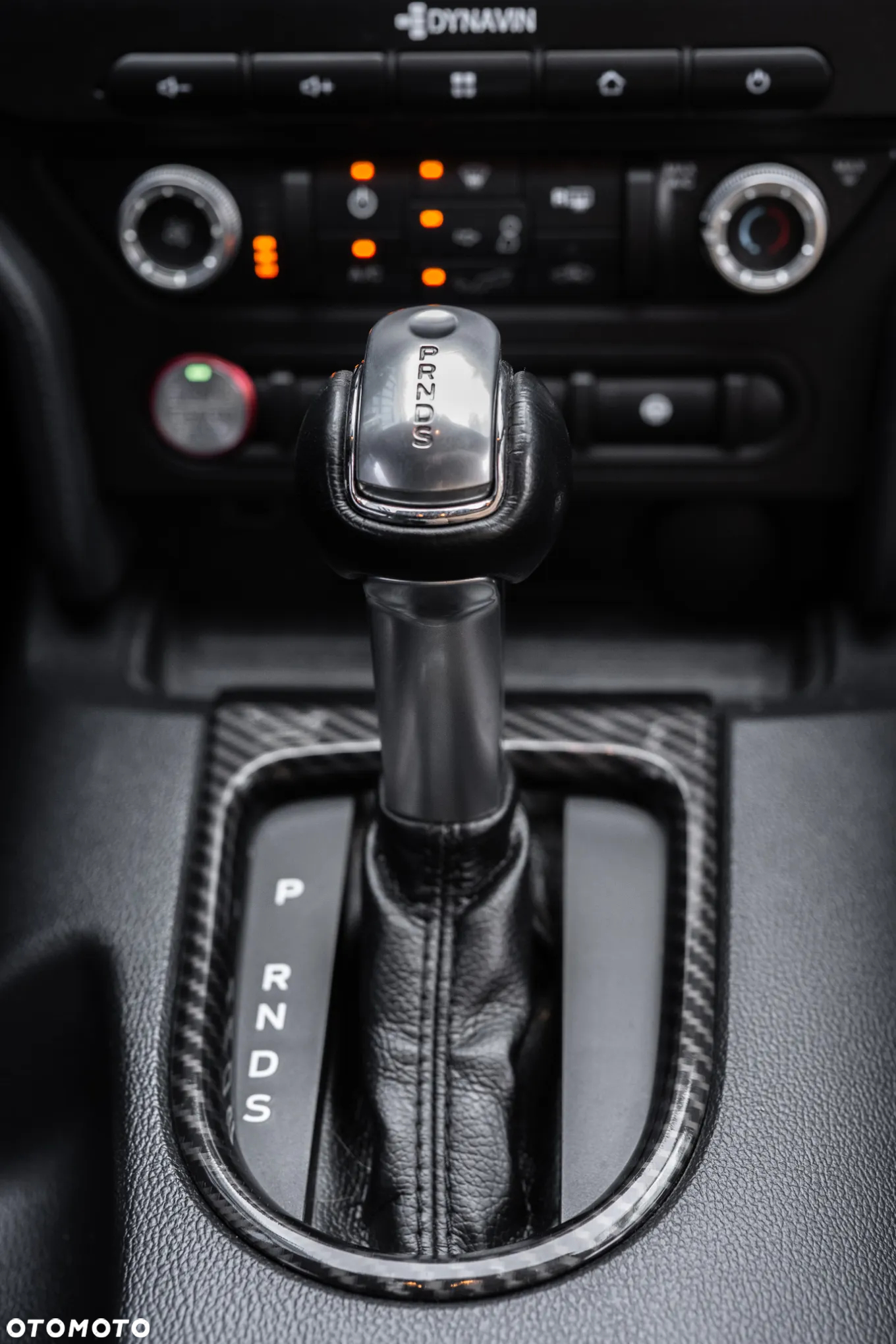 Ford Mustang 2.3 EcoBoost - 25