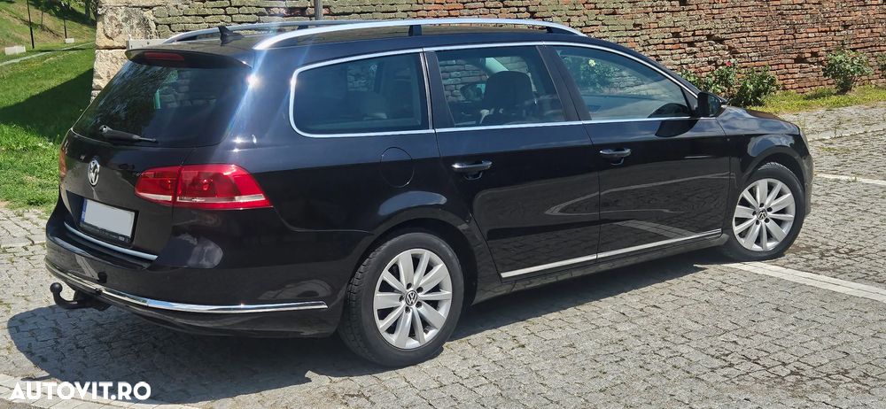 Volkswagen Passat Variant 2.0 TDI DSG BlueMotion Technology Comfortline - 3