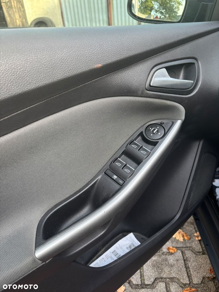 Ford Focus - 14