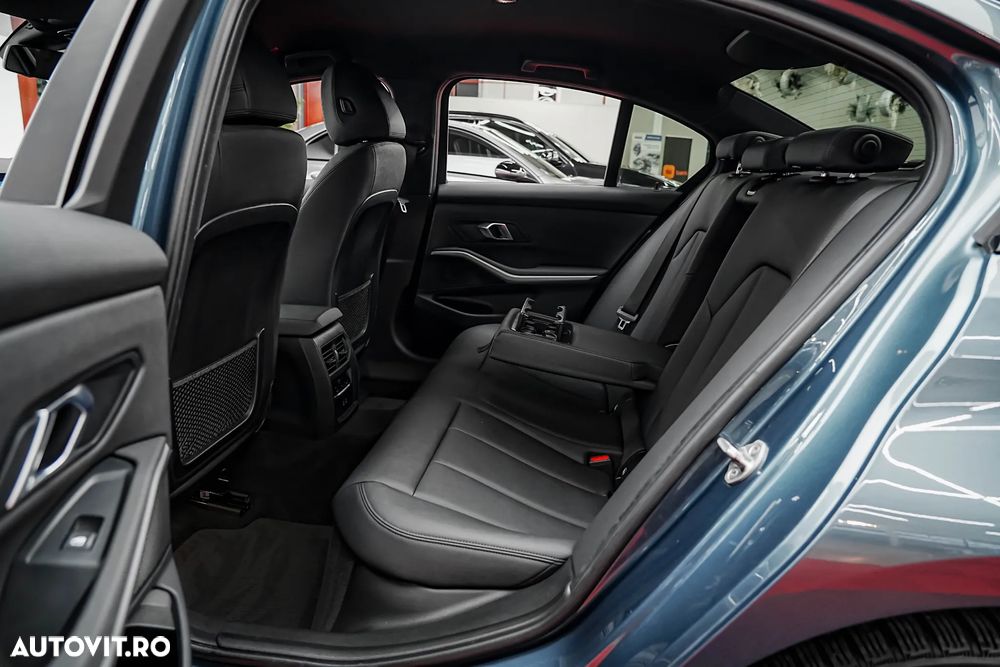 BMW Seria 3 330e Aut. Sport Line - 6
