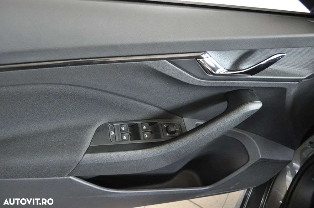 Skoda Kamiq 1.0 TSI Selection - 8