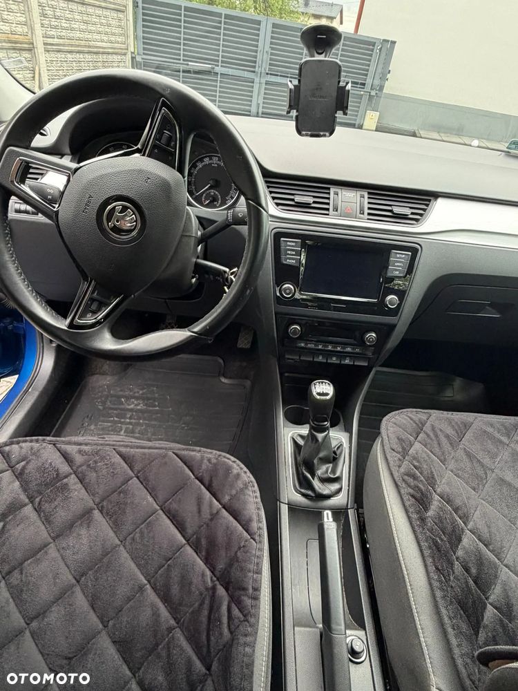 Skoda RAPID 1.0 TSI Ambition - 12