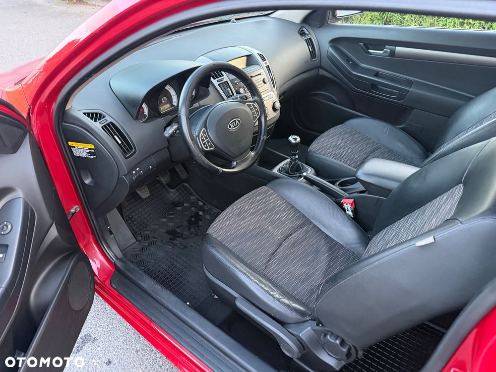 Kia Ceed 1.4 Comfort - 9