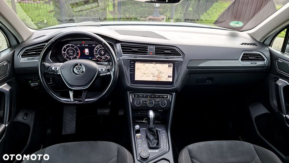 Volkswagen Tiguan 2.0 TDI SCR 4MOTION DSG Highline - 31