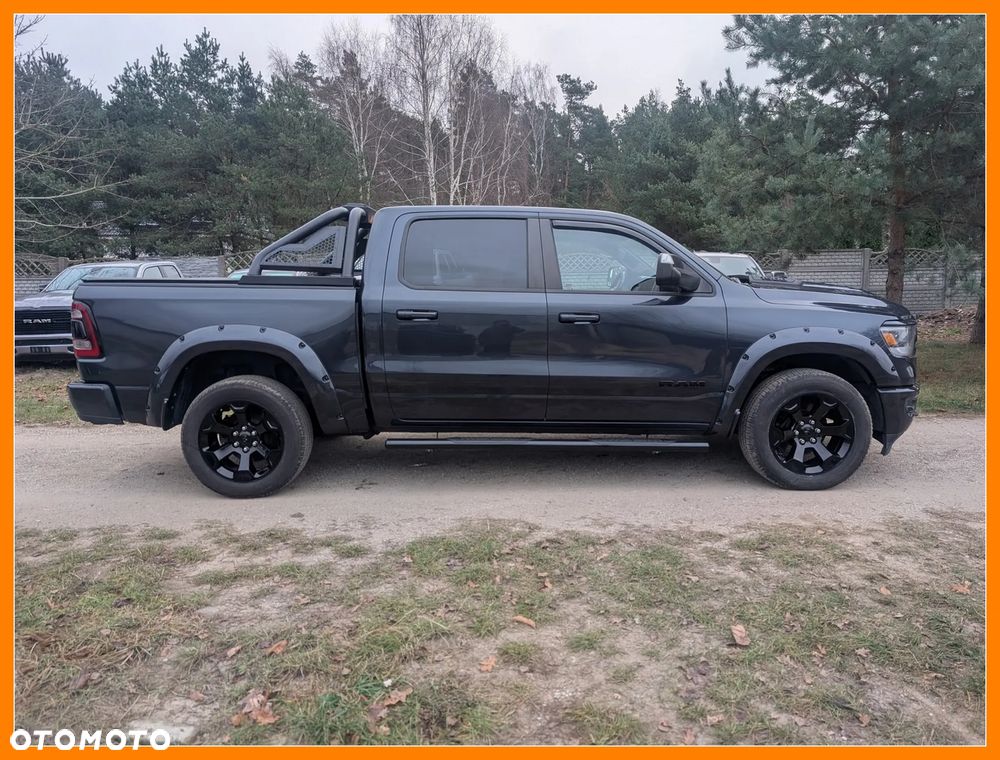 RAM 1500 Crew Cab Shortbed Bighorn - 6