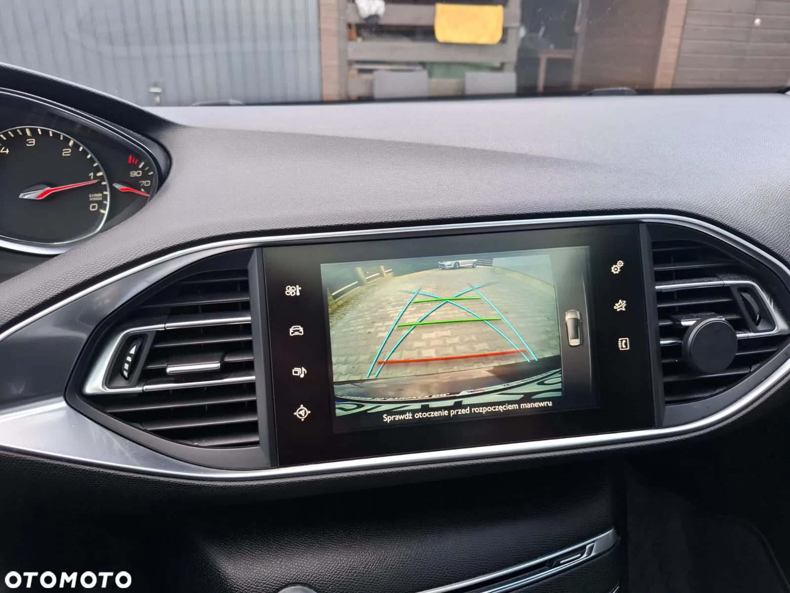 Peugeot 308 - 12