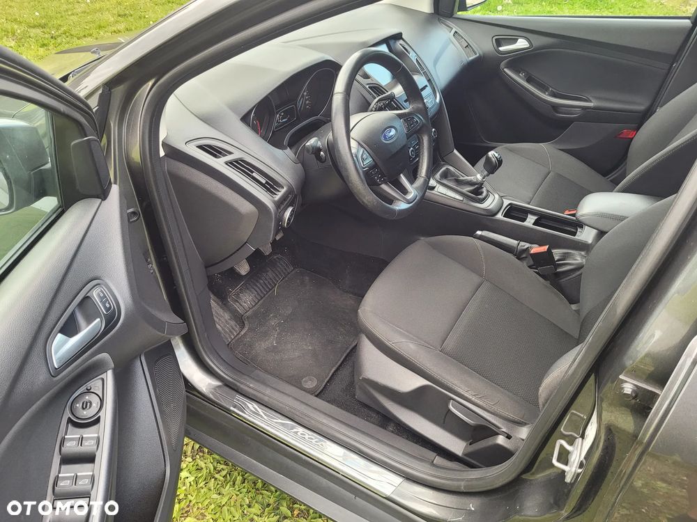 Ford Focus - 6