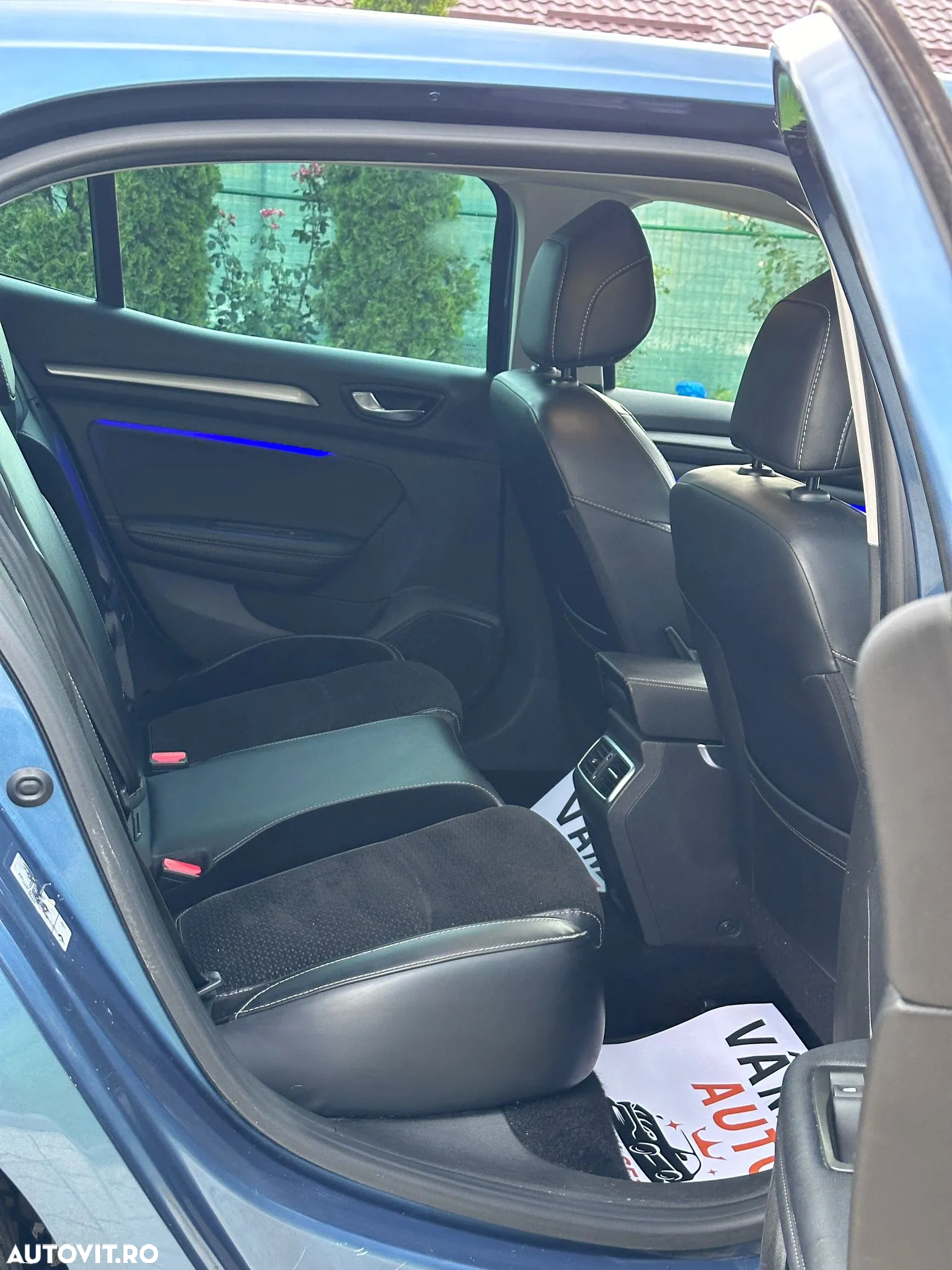 Renault Megane ENERGY dCi 130 INTENS - 10