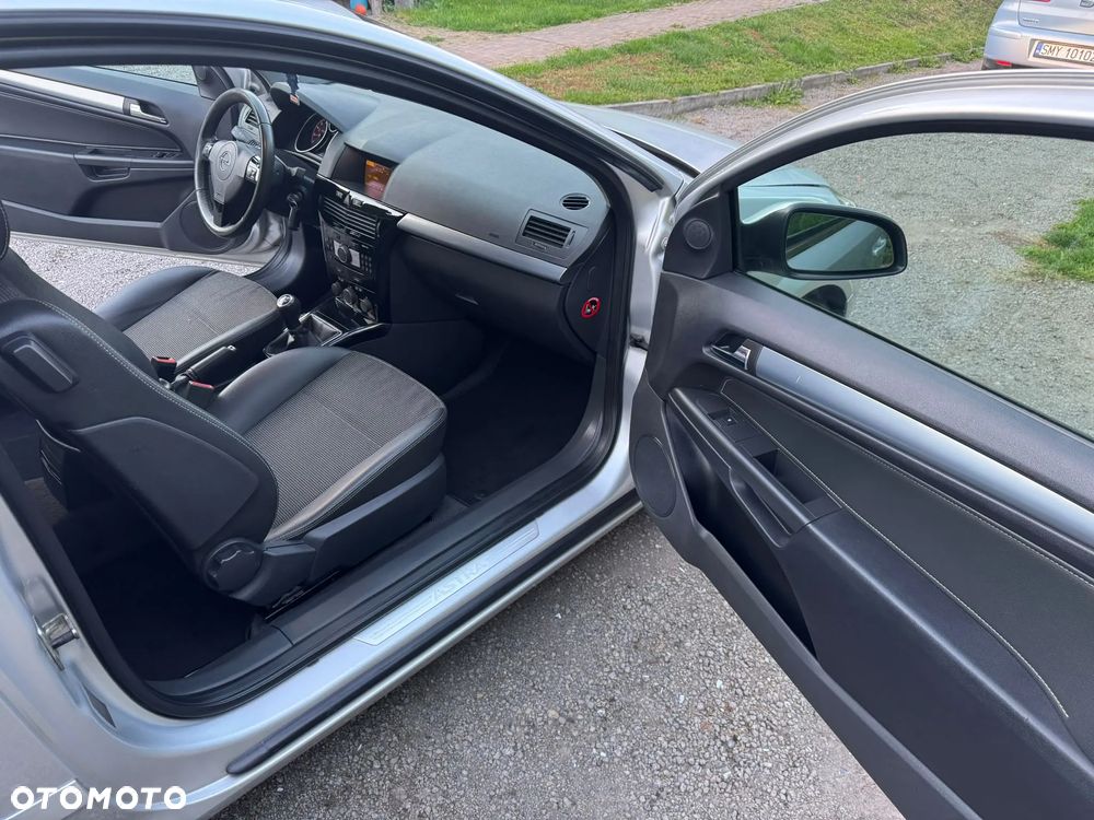 Opel Astra - 11
