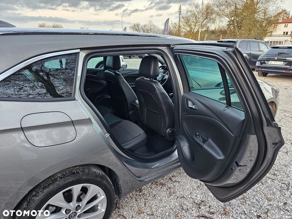 Opel Astra 1.4 Turbo Sports Tourer Innovation - 30