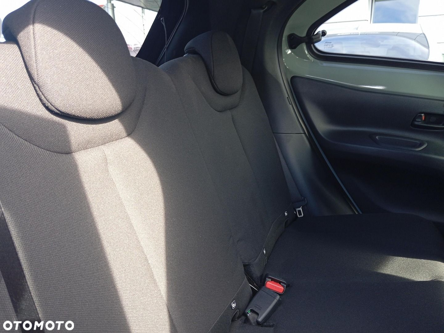 Toyota Aygo X 1.0 VVT-i Style CVT - 14