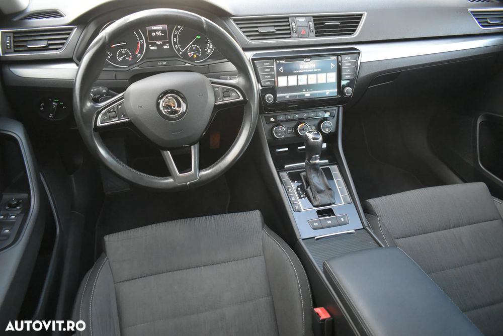 Skoda Superb 2.0 TDI DSG Ambition - 12