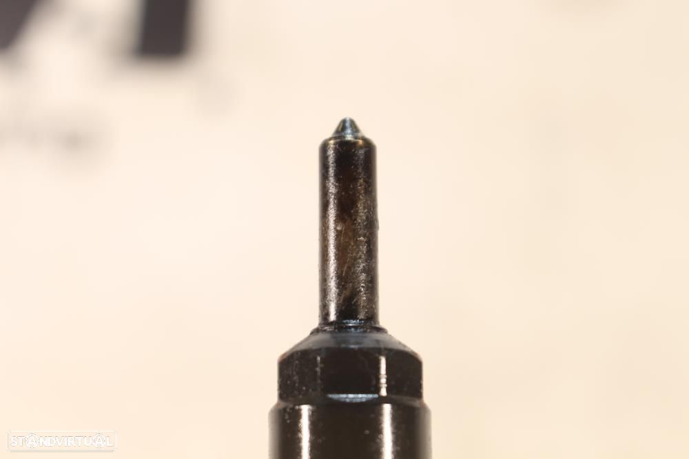 Injetor Audi A4 (8Ec, B7)  03G130073s / 03G 130 073 S - 8