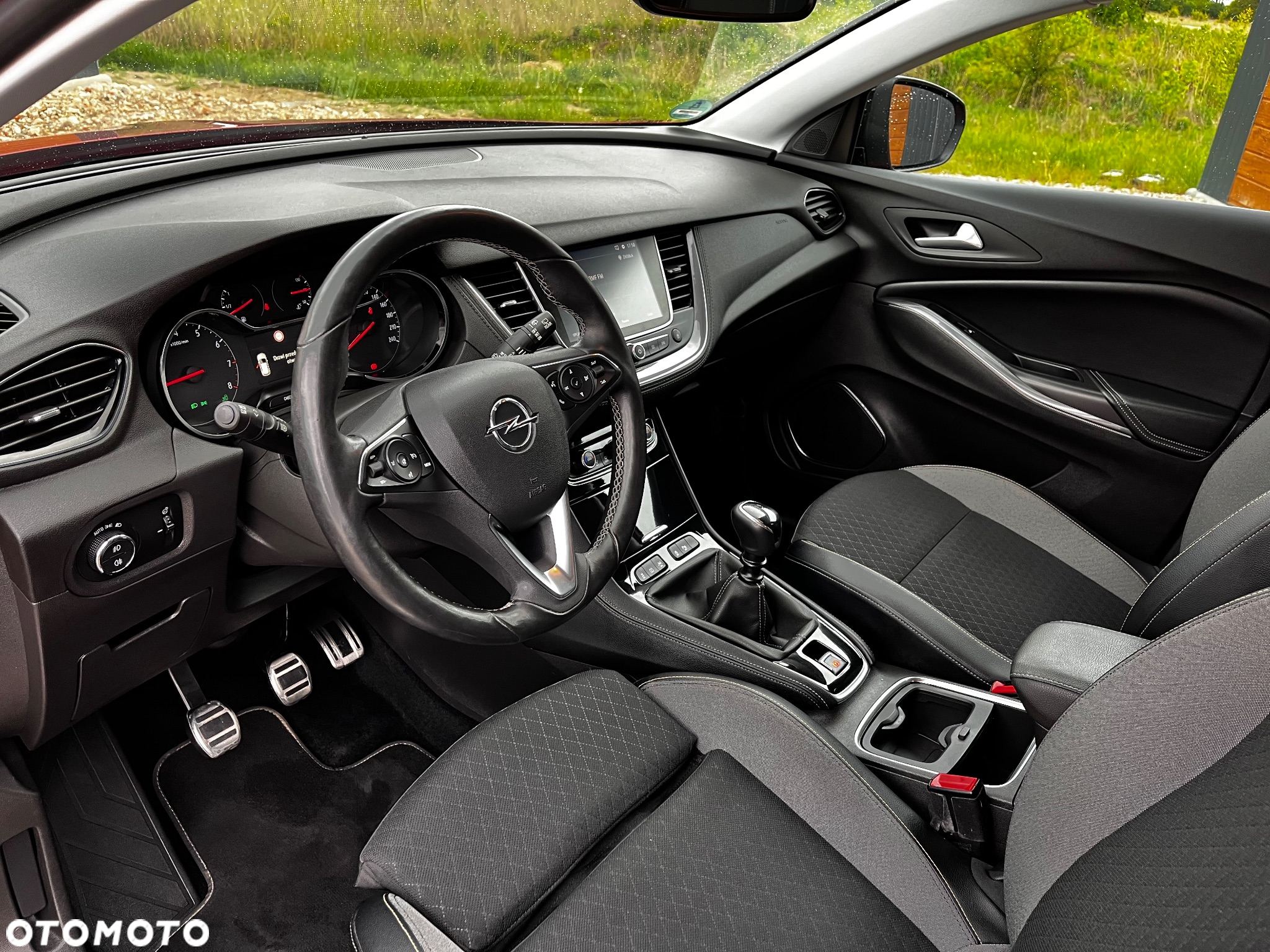 Opel Grandland X 1.2 T Innovation S&S - 29