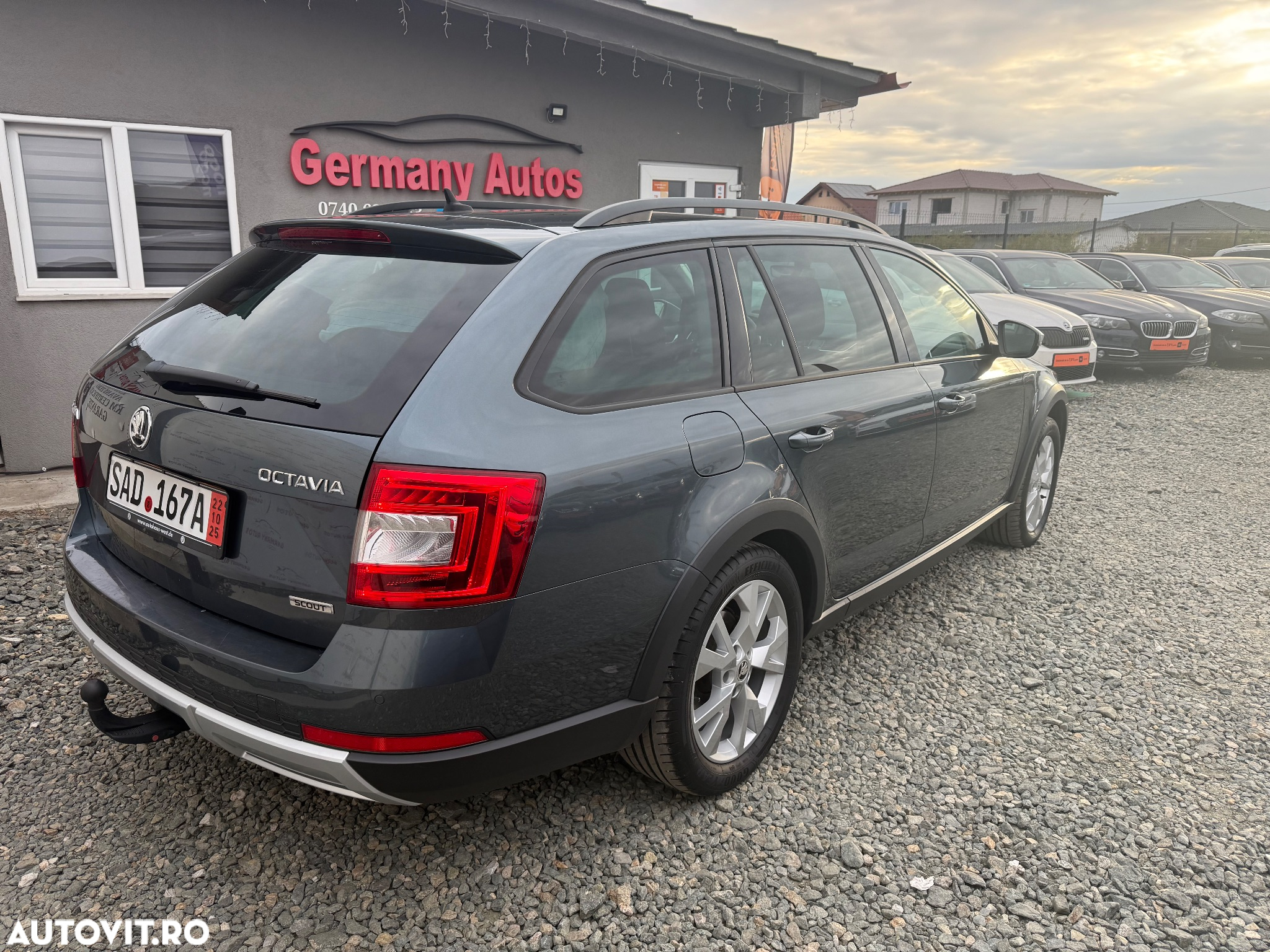 Skoda Octavia 2.0 TDI 4x4 Scout - 25
