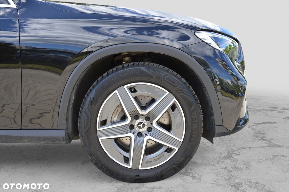 Mercedes-Benz GLC - 11