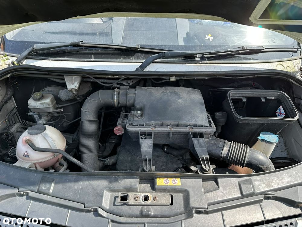 Mercedes-Benz Sprinter - 7