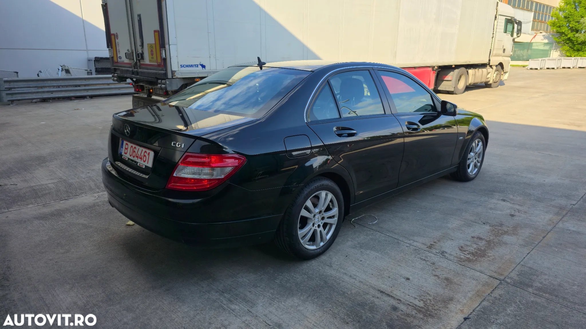 Mercedes-Benz C 200 T (BlueEFFICIENCY) Elegance - 5