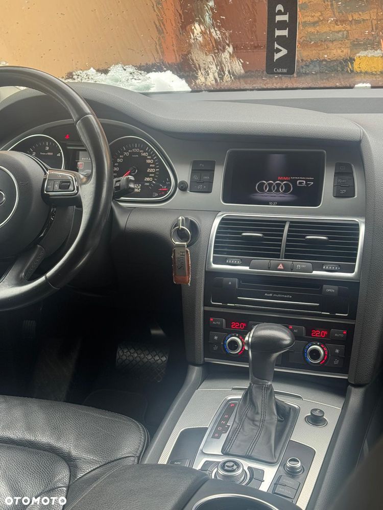 Audi Q7 3.0 TDI DPF clean diesel Quattro Tiptronic - 15