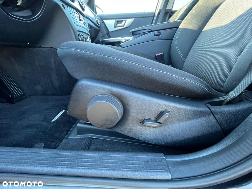 Mercedes-Benz GLK - 38