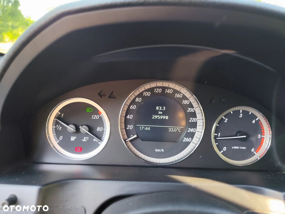 Mercedes-Benz Klasa C 200 CDI Edition - 8
