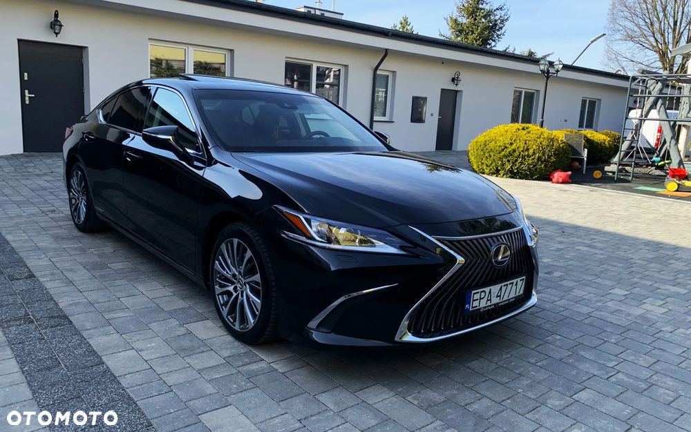 Lexus ES 300h Business Edition - 2