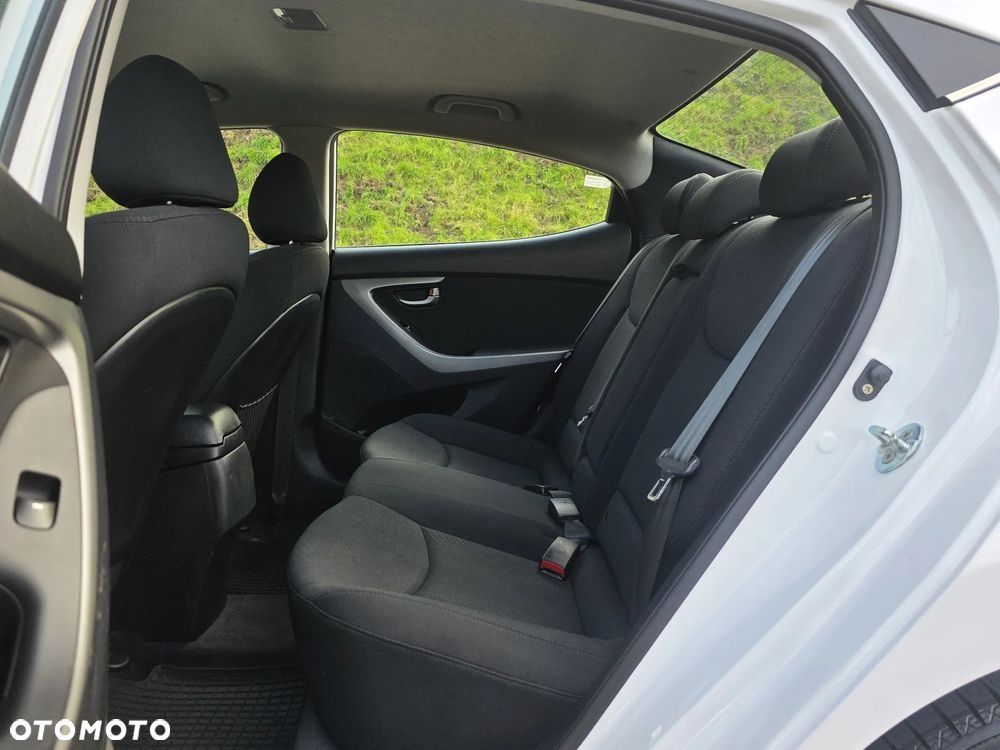 Hyundai Elantra 2014