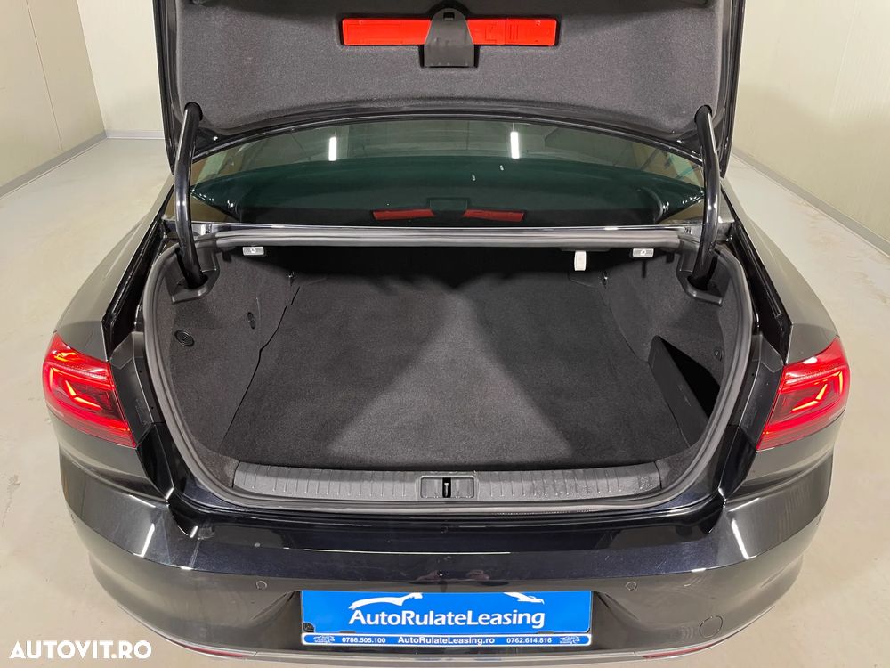 Volkswagen Passat - 14