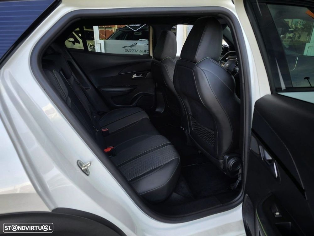 Peugeot 2008 1.2 PureTech GT Line EAT8 - 9