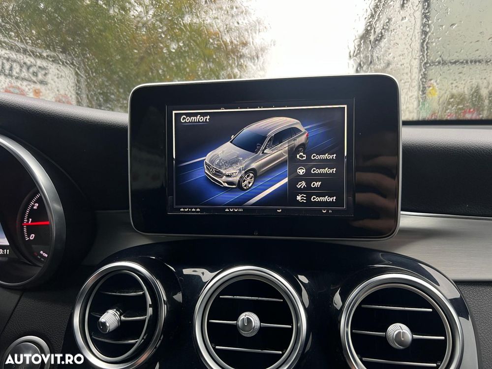 Mercedes-Benz GLC - 15